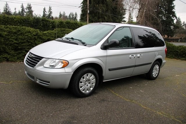 2006 Chrysler Town & Country SWB Base 74K MILES