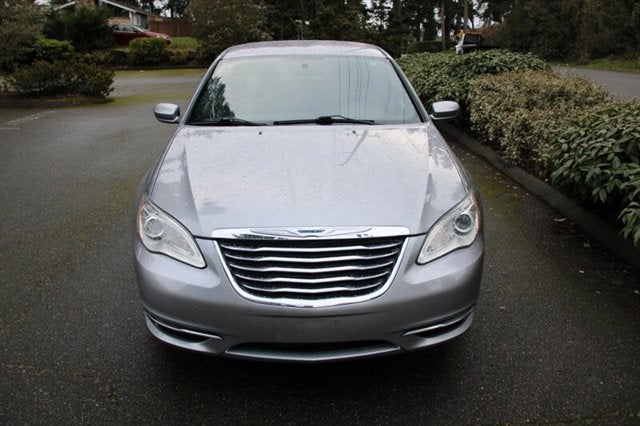 2013 Chrysler 200 Touring
