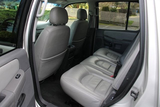 2005 Ford Explorer XLT ALL WHEEL DRIVE