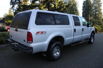 2004 Ford Super Duty F-250 Lariat