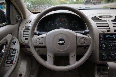 2004 Chevrolet Malibu LS