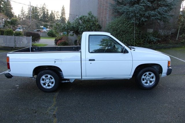 1996 Nissan Trucks 2WD XE 114K MILES