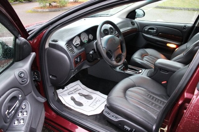 2000 Chrysler LHS Base