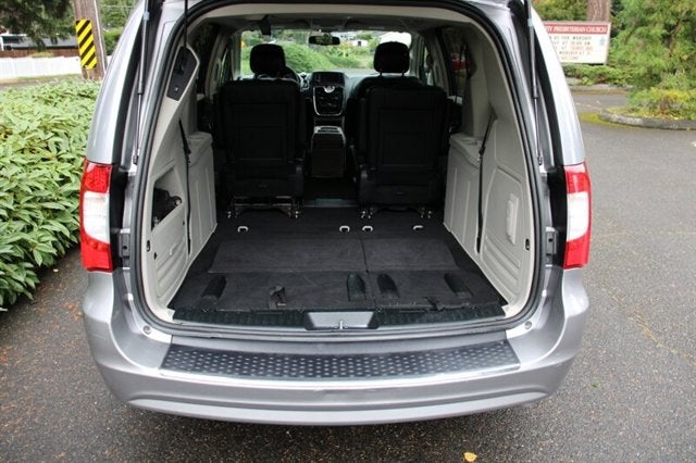 2014 Chrysler Town & Country Touring