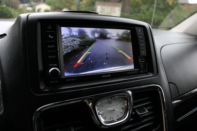 2014 Chrysler Town & Country Touring