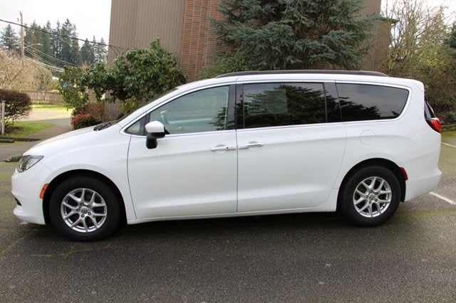 2020 Chrysler Voyager LXI