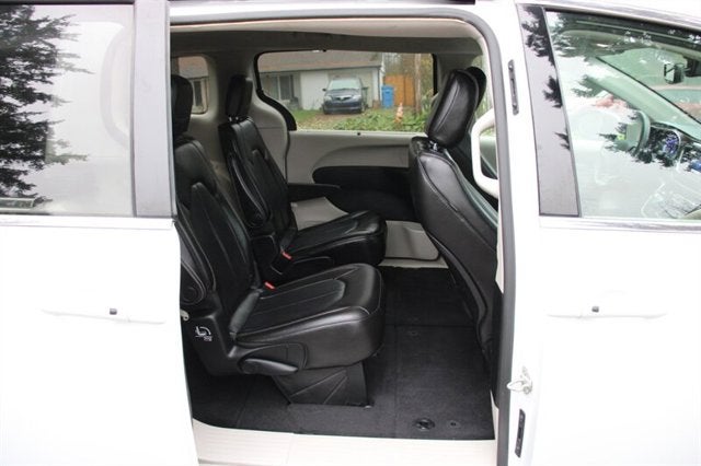 2020 Chrysler Voyager LXI