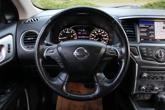 2019 Nissan Pathfinder SL