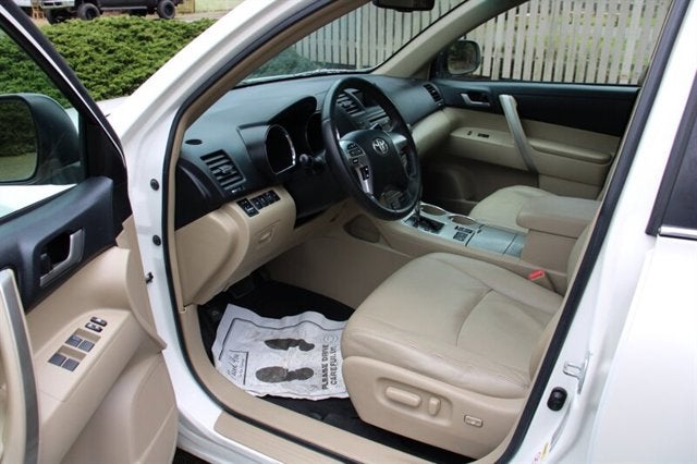 2012 Toyota Highlander SE ALL WHEEL DRIVE