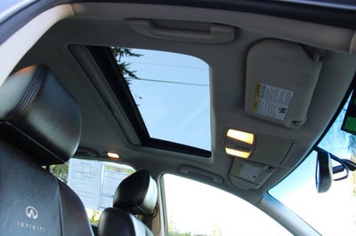 2011 INFINITI G25 Sedan x