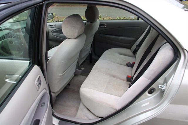 2003 Toyota Prius Base