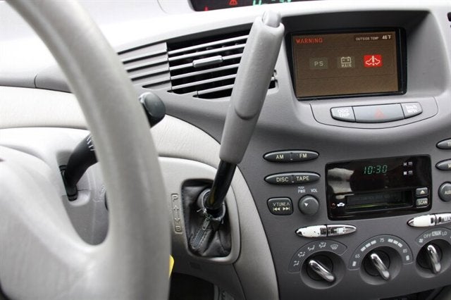 2003 Toyota Prius Base