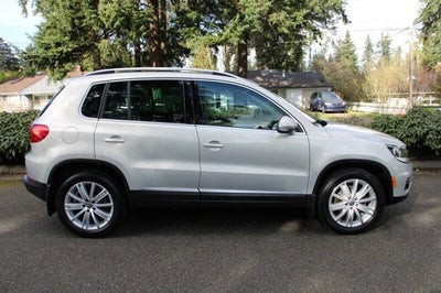 2012 Volkswagen Tiguan SE 4Motion