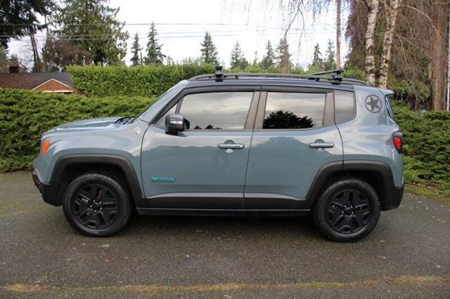 2020 Jeep Renegade Deserthawk