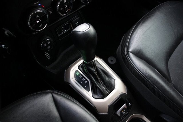 2020 Jeep Renegade Deserthawk